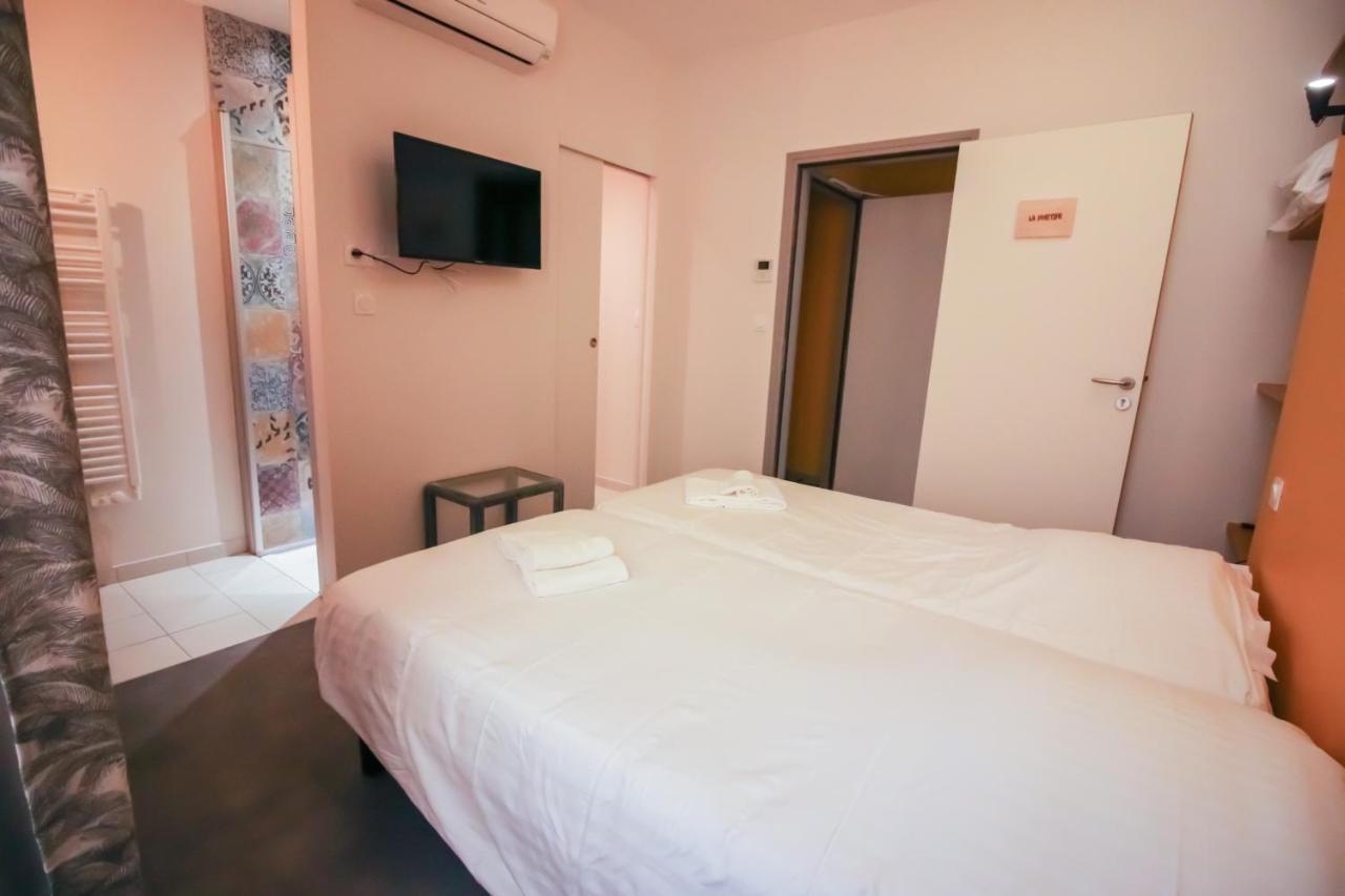 Sarlatitude, Studios & Chambres Luaran gambar