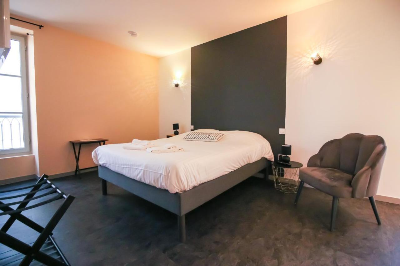 Sarlatitude, Studios & Chambres Luaran gambar