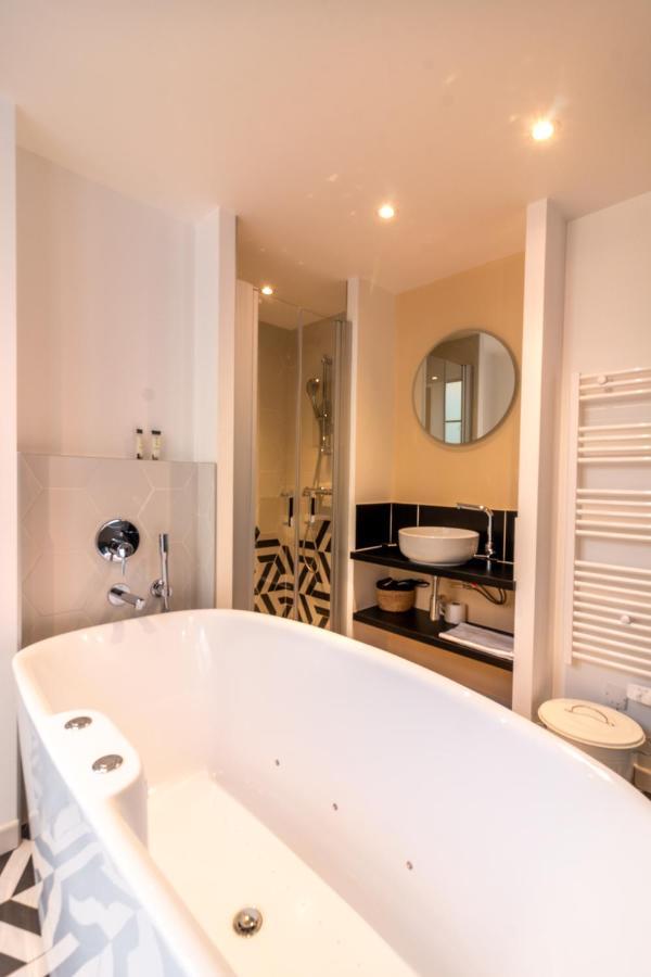 Sarlatitude, Studios & Chambres Luaran gambar