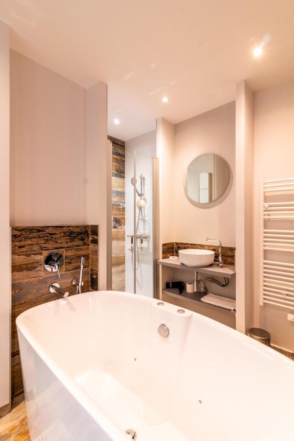 Sarlatitude, Studios & Chambres Luaran gambar