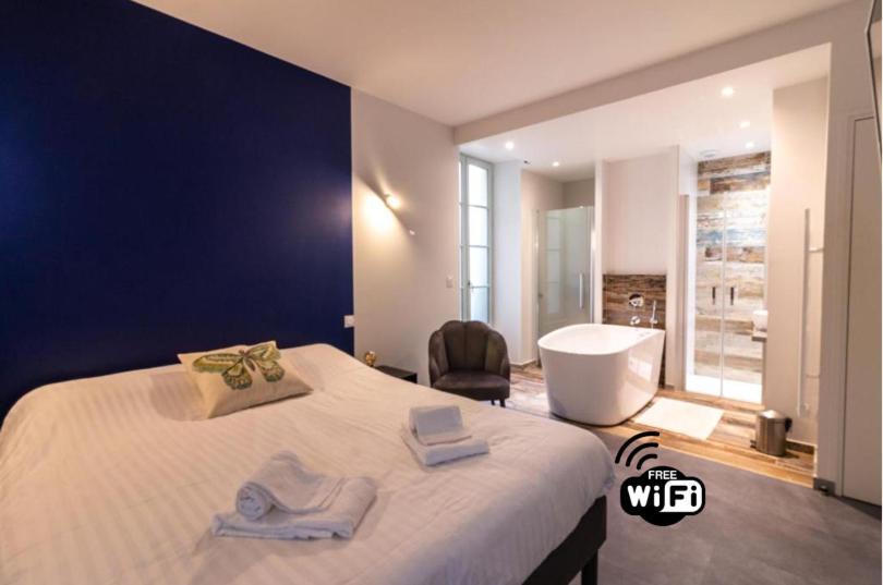 Sarlatitude, Studios & Chambres Luaran gambar